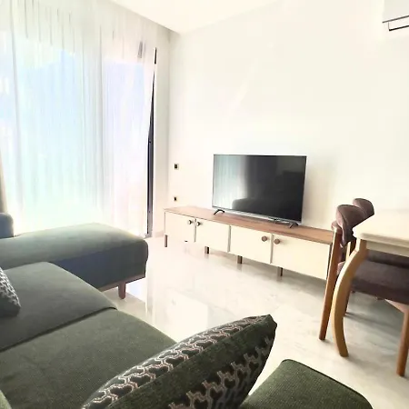 2-х комнатная в жк класса Luxe, тосмур Apartment