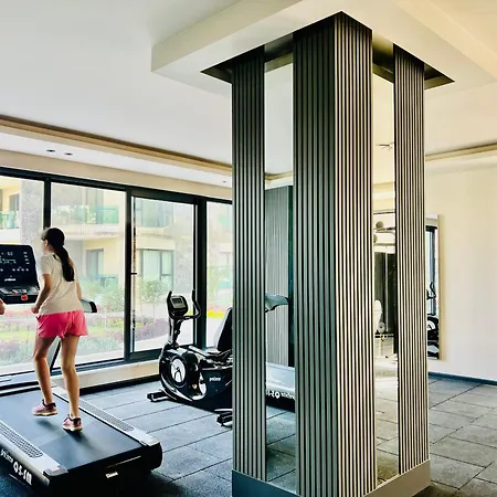 2-х комнатная в жк класса Luxe, тосмур *